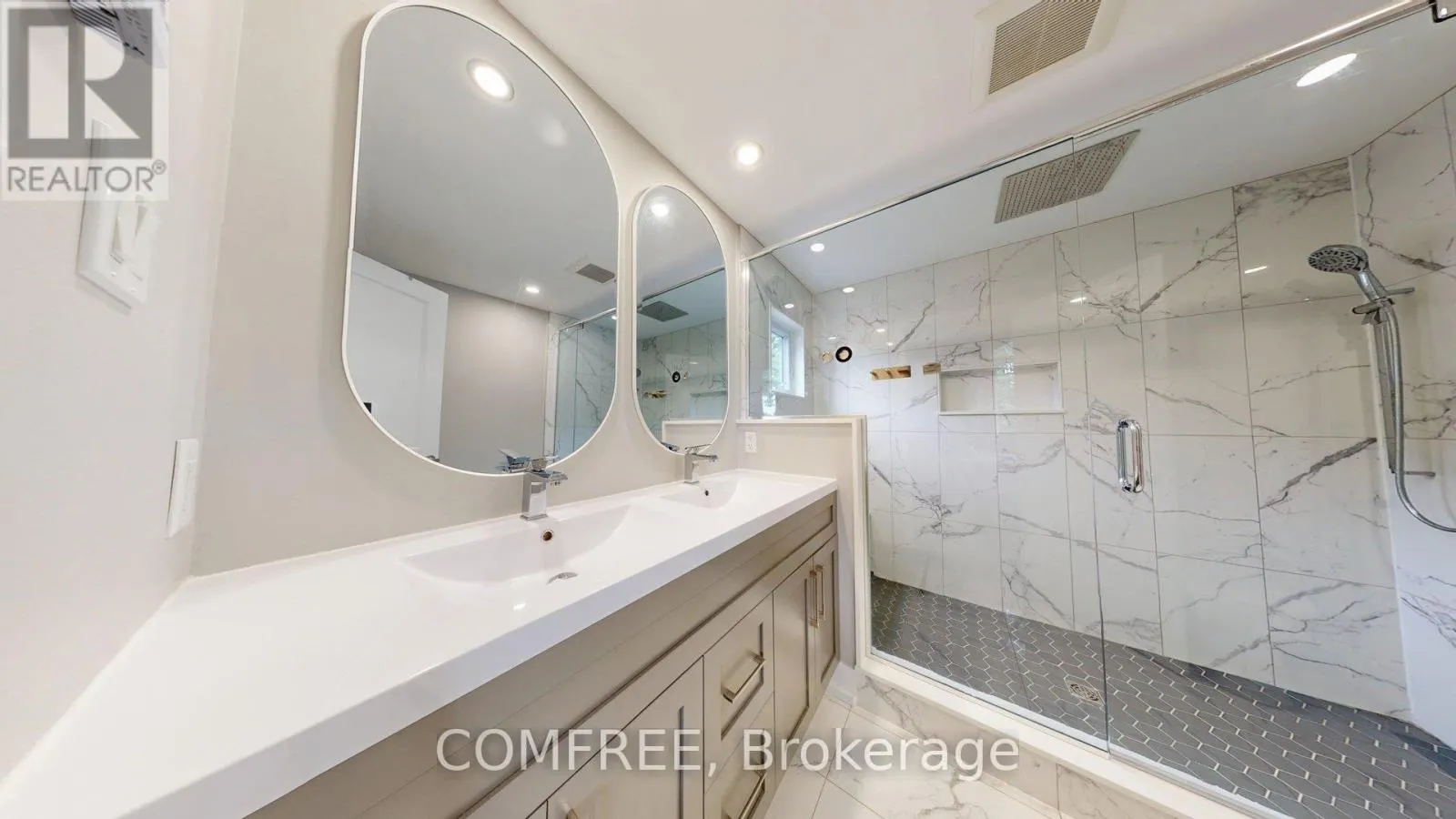 70 SIROCCO CRESCENT