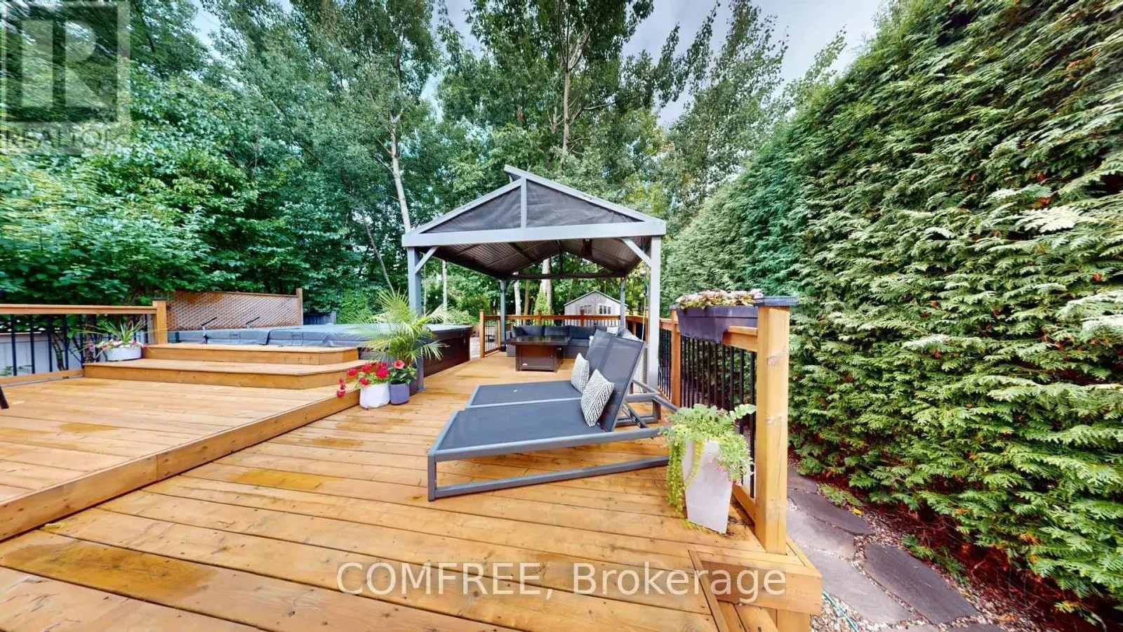 70 SIROCCO CRESCENT