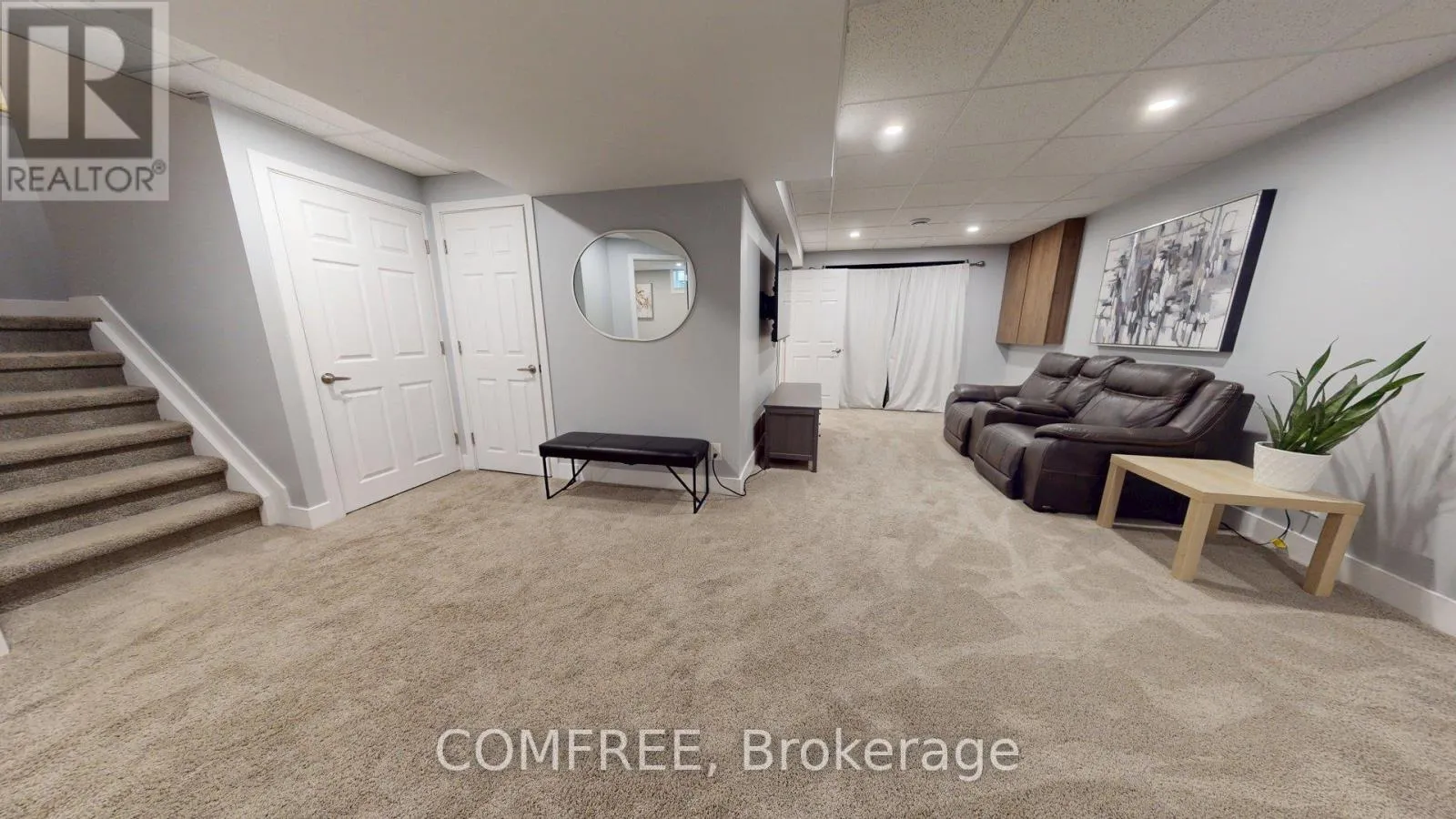 70 SIROCCO CRESCENT