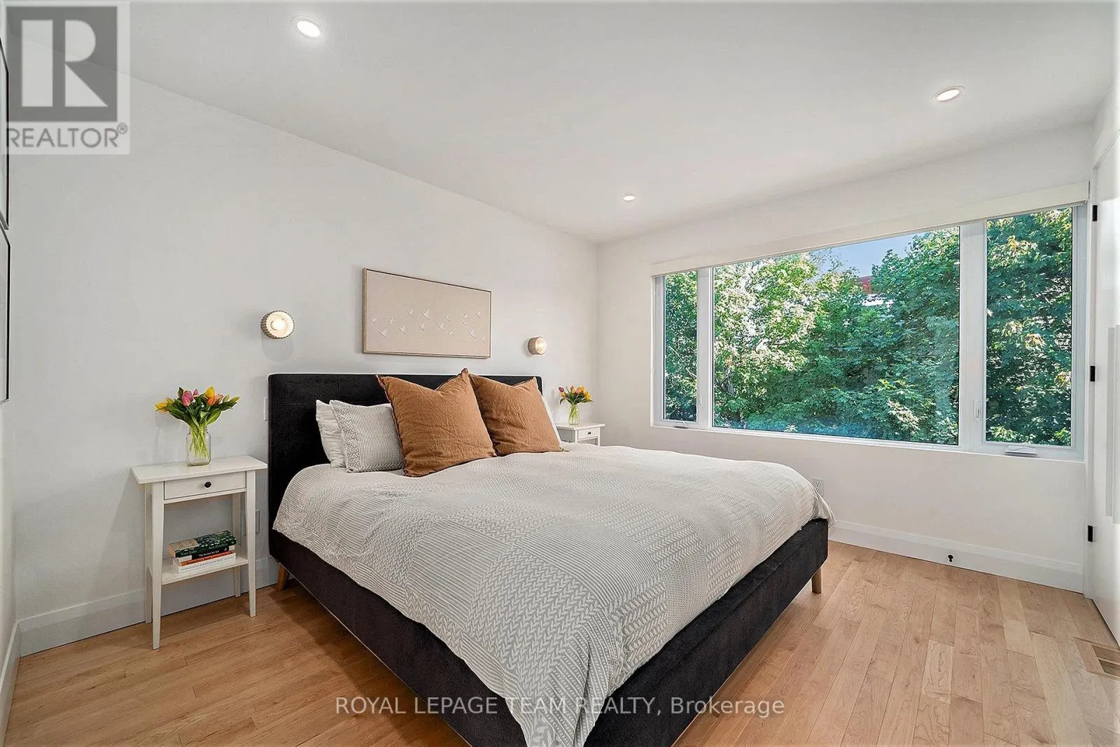 98 BYRON AVENUE