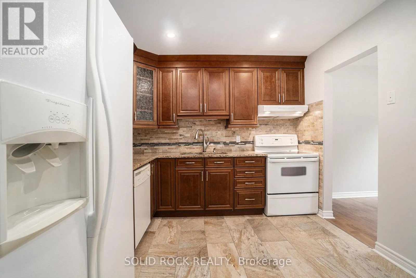 34 - 4573 CARRINGTON PLACE
