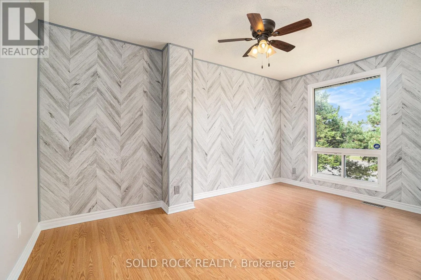 34 - 4573 CARRINGTON PLACE