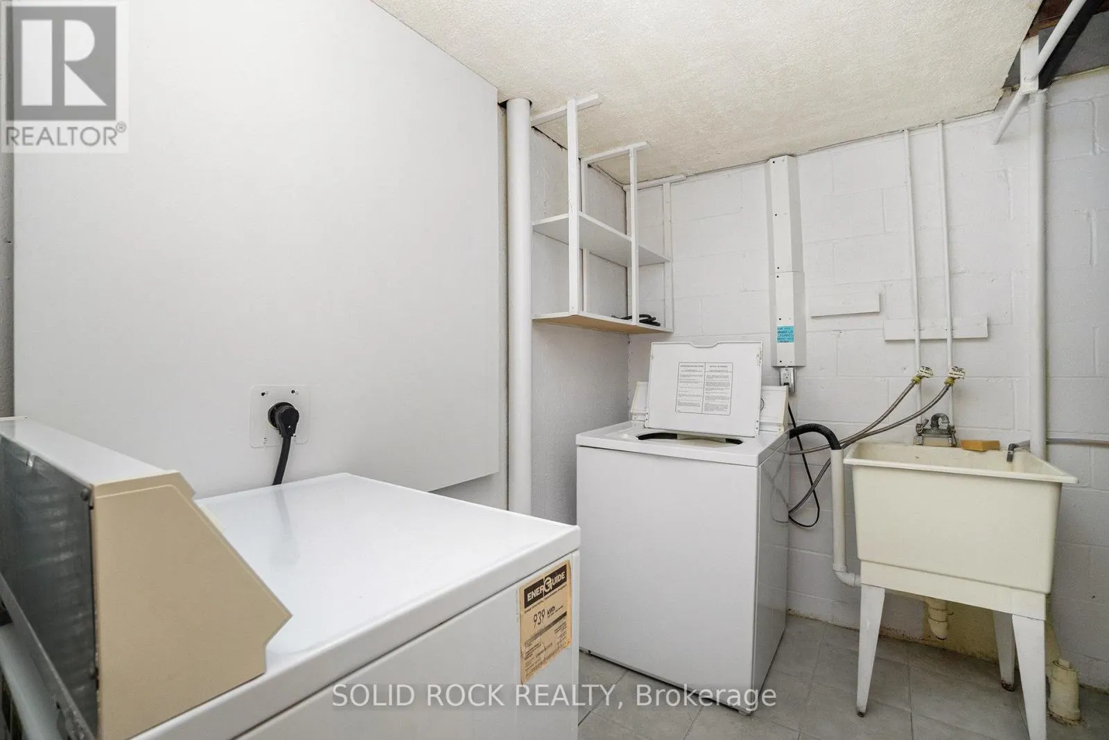 34 - 4573 CARRINGTON PLACE