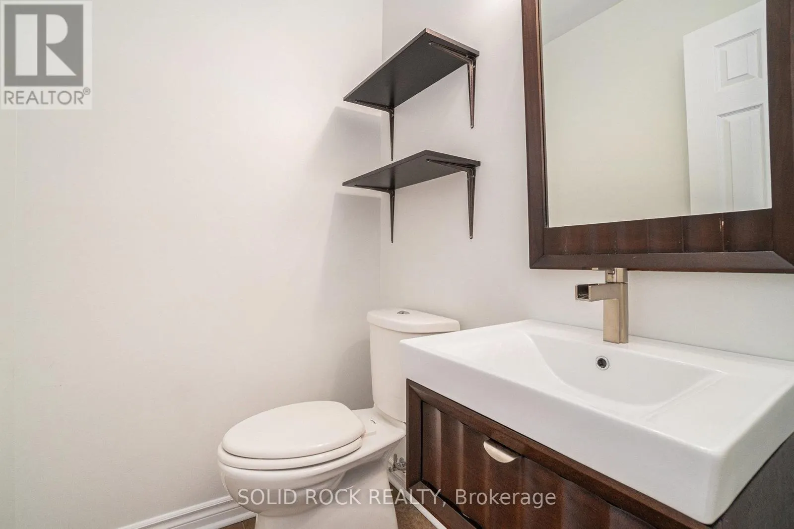 34 - 4573 CARRINGTON PLACE