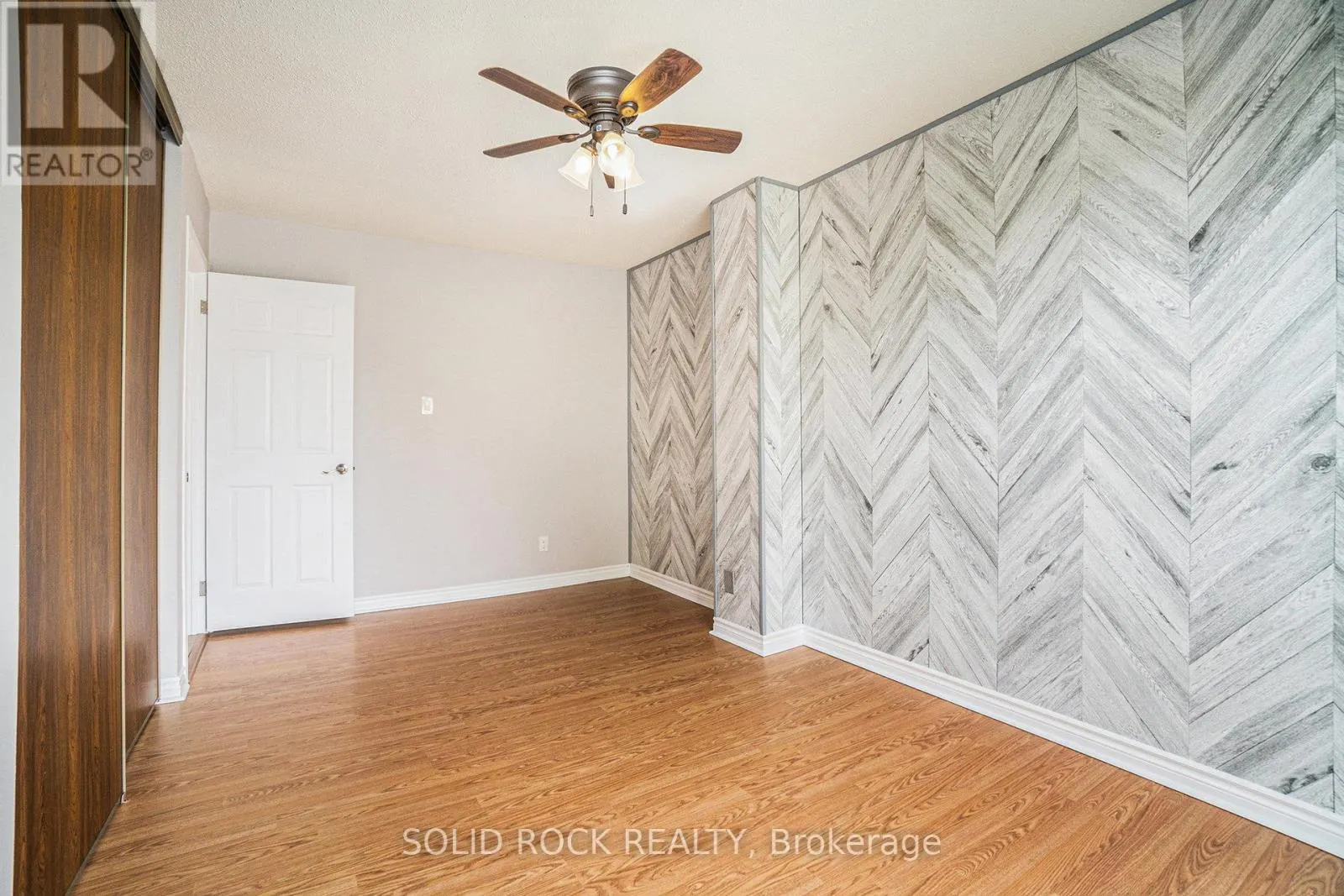 34 - 4573 CARRINGTON PLACE