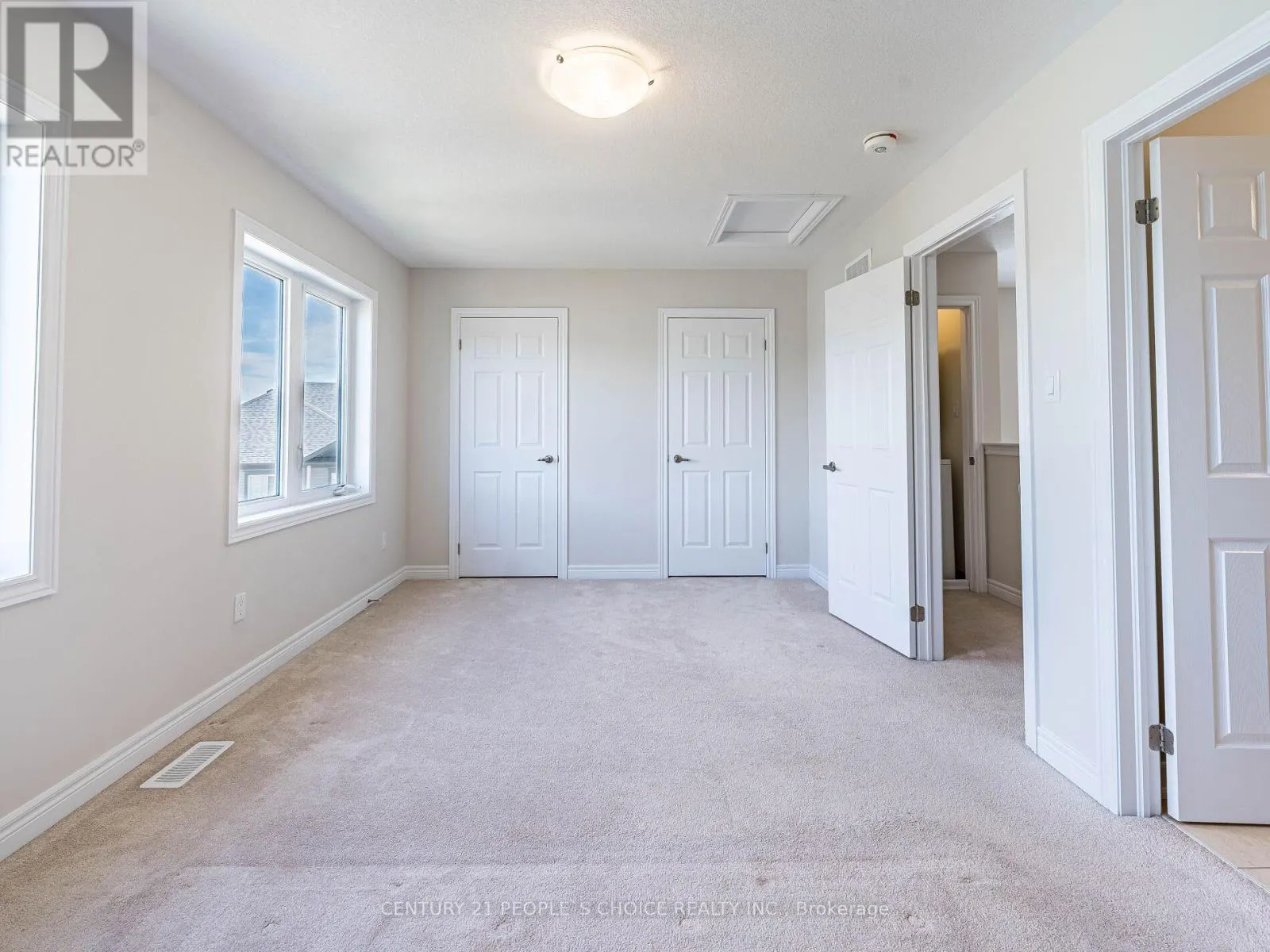 15 - 755 LINDEN DRIVE