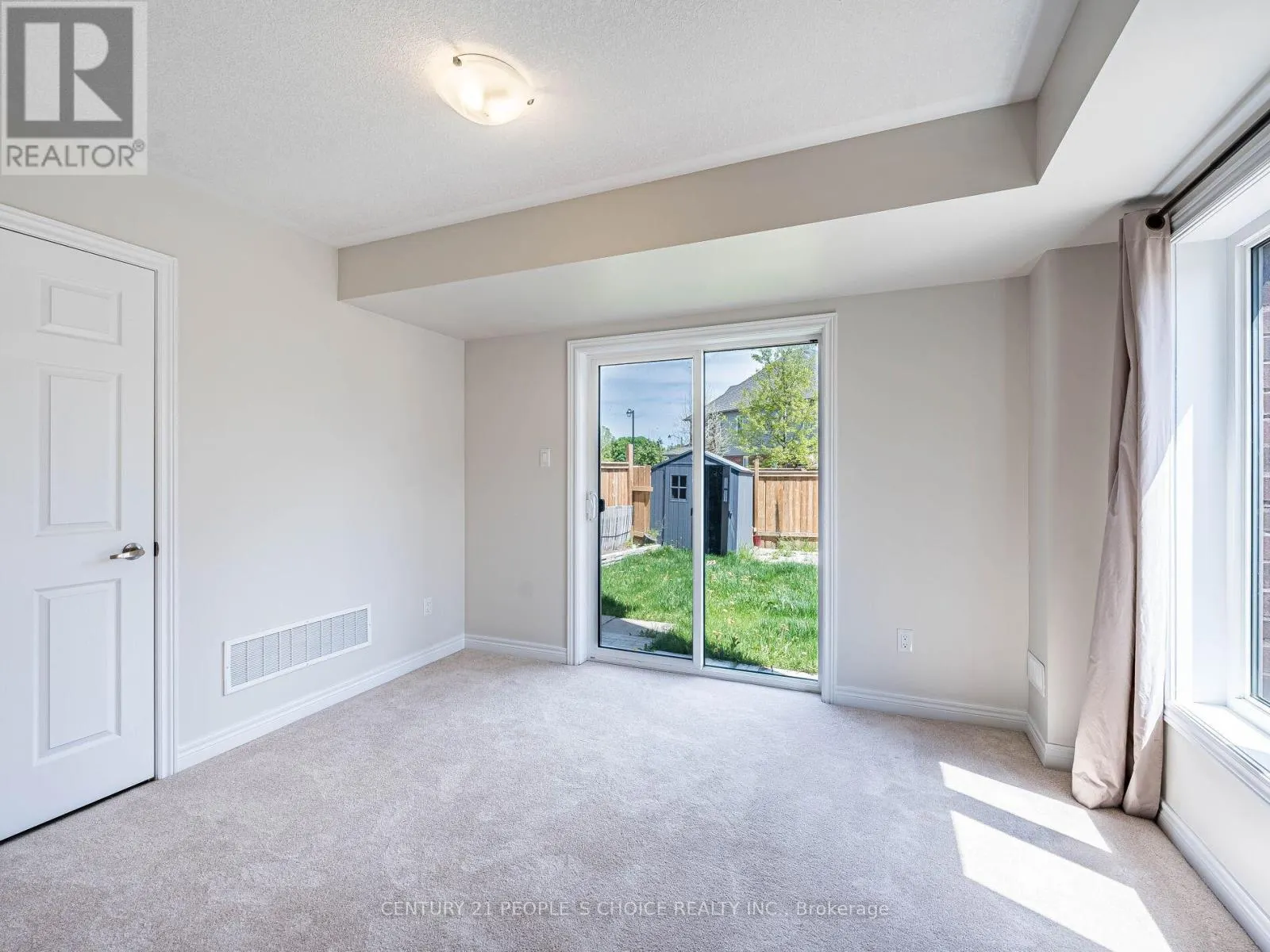 15 - 755 LINDEN DRIVE