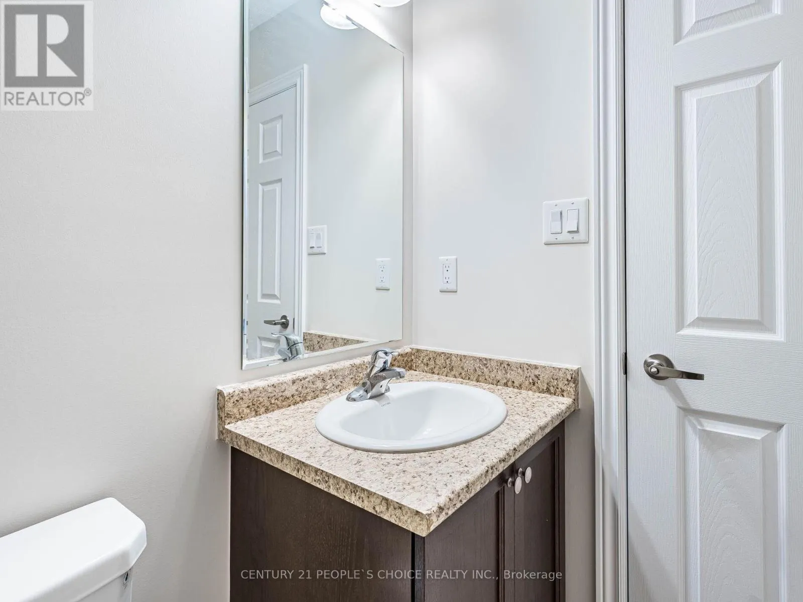 15 - 755 LINDEN DRIVE