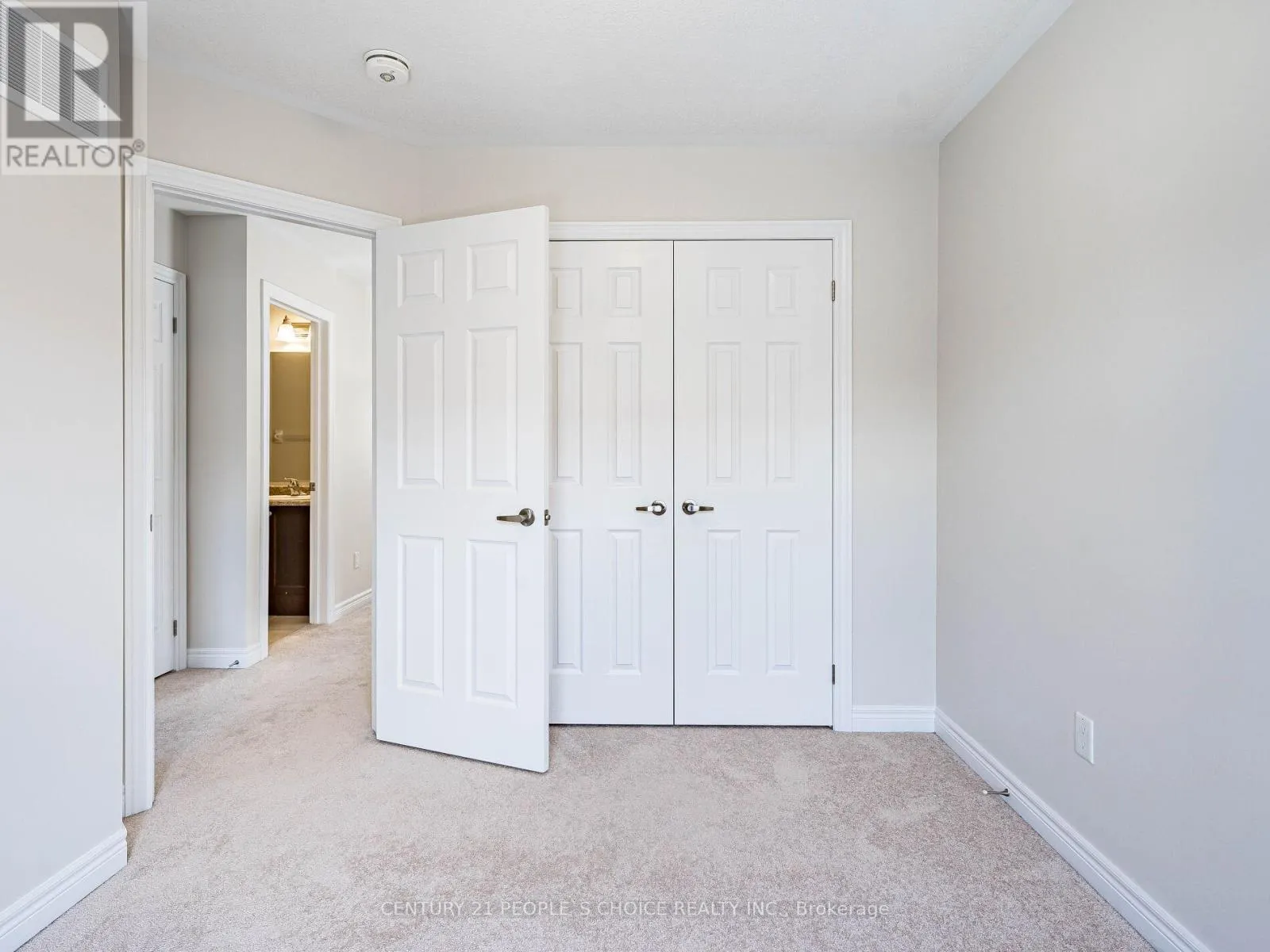 15 - 755 LINDEN DRIVE