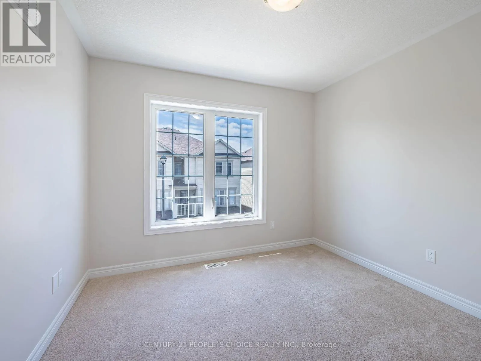 15 - 755 LINDEN DRIVE