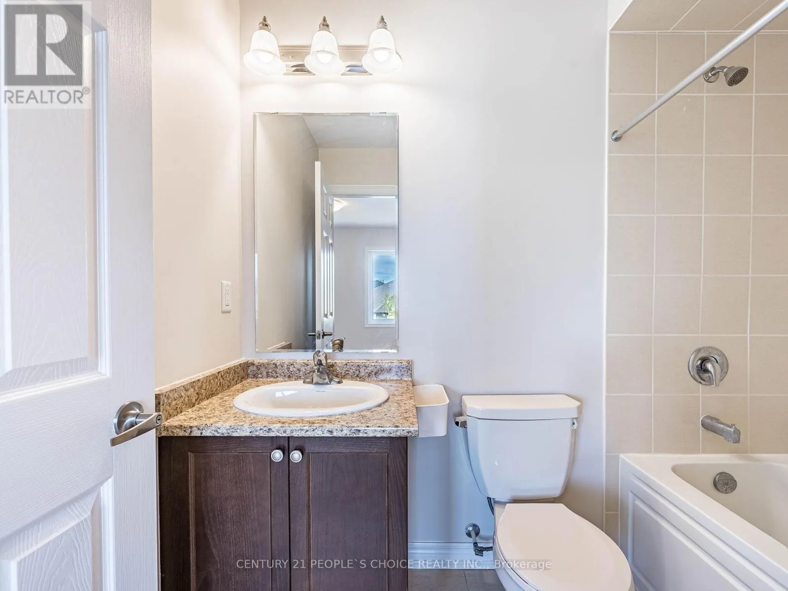 15 - 755 LINDEN DRIVE