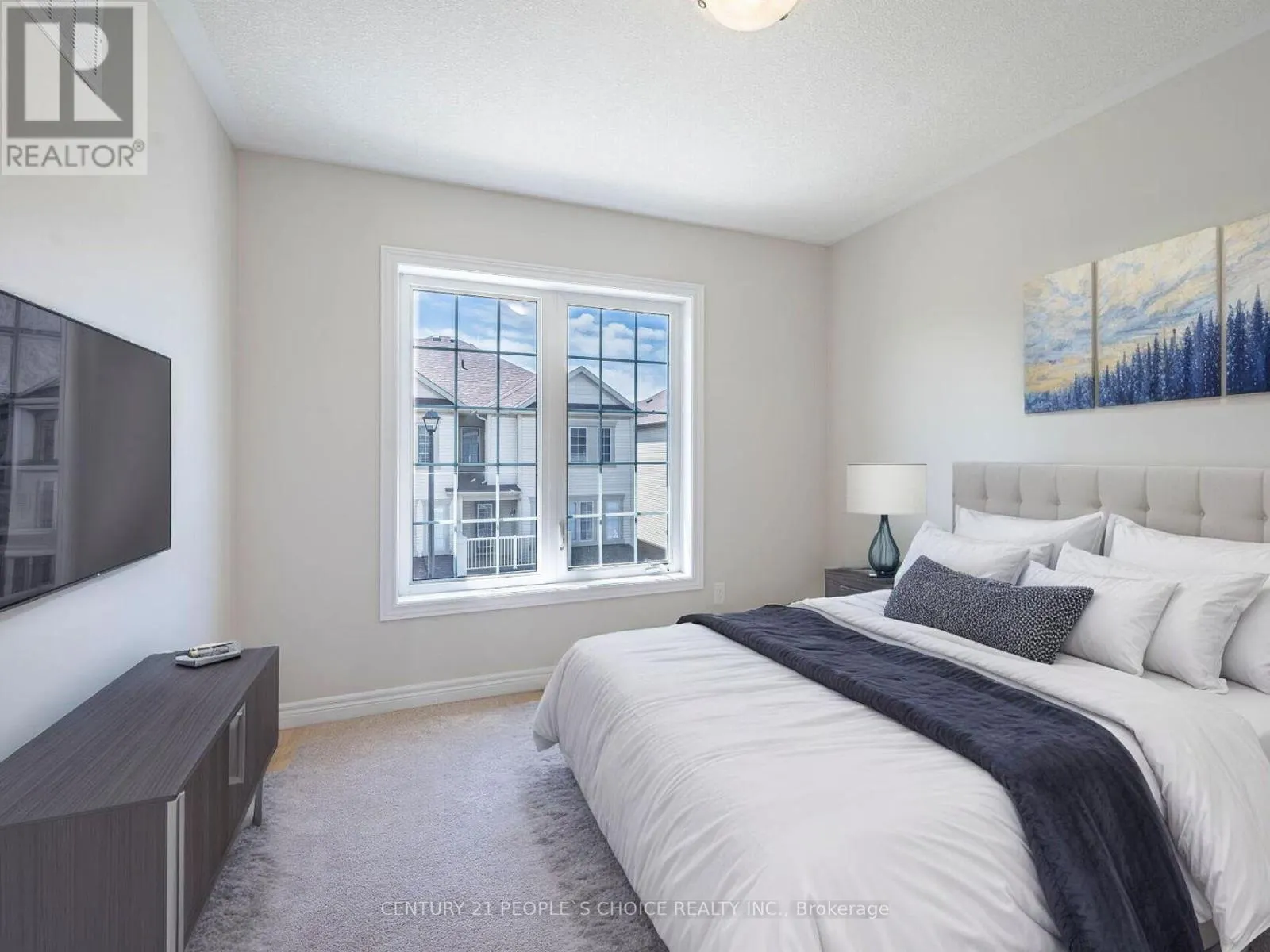 15 - 755 LINDEN DRIVE