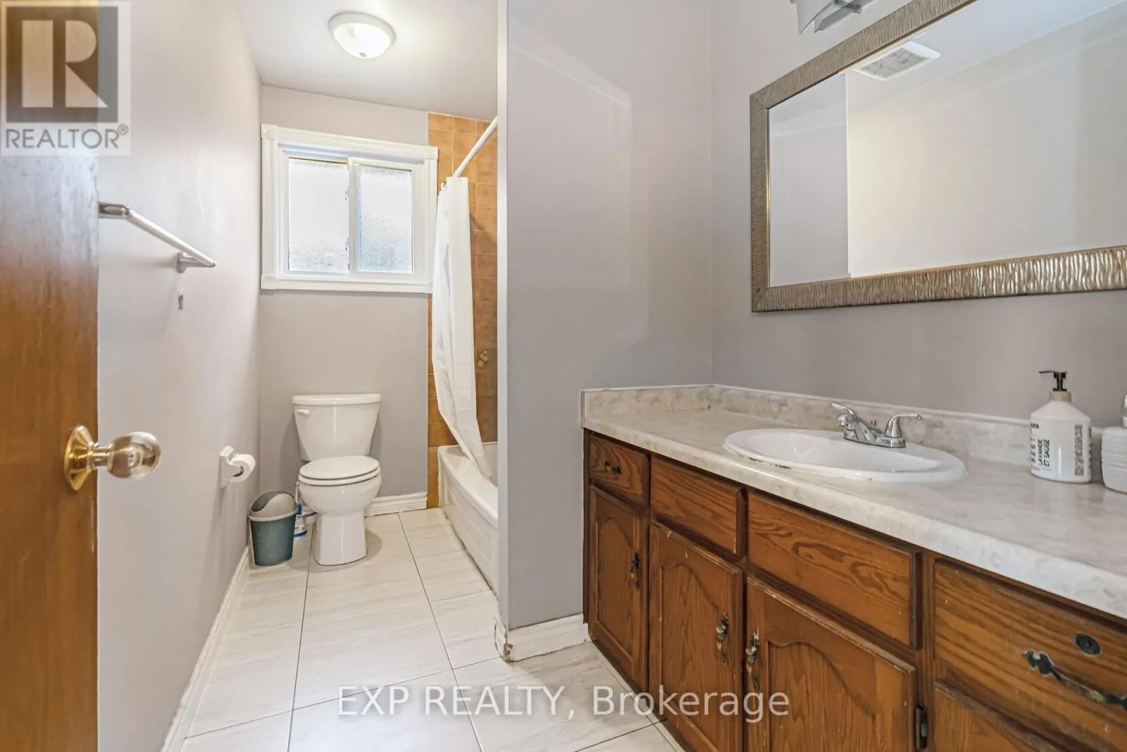 115 SCENIC WOOD CRESCENT