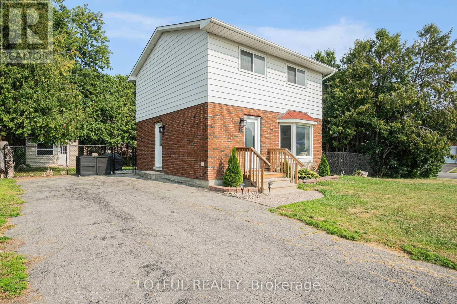 26 MCMURDO COURT