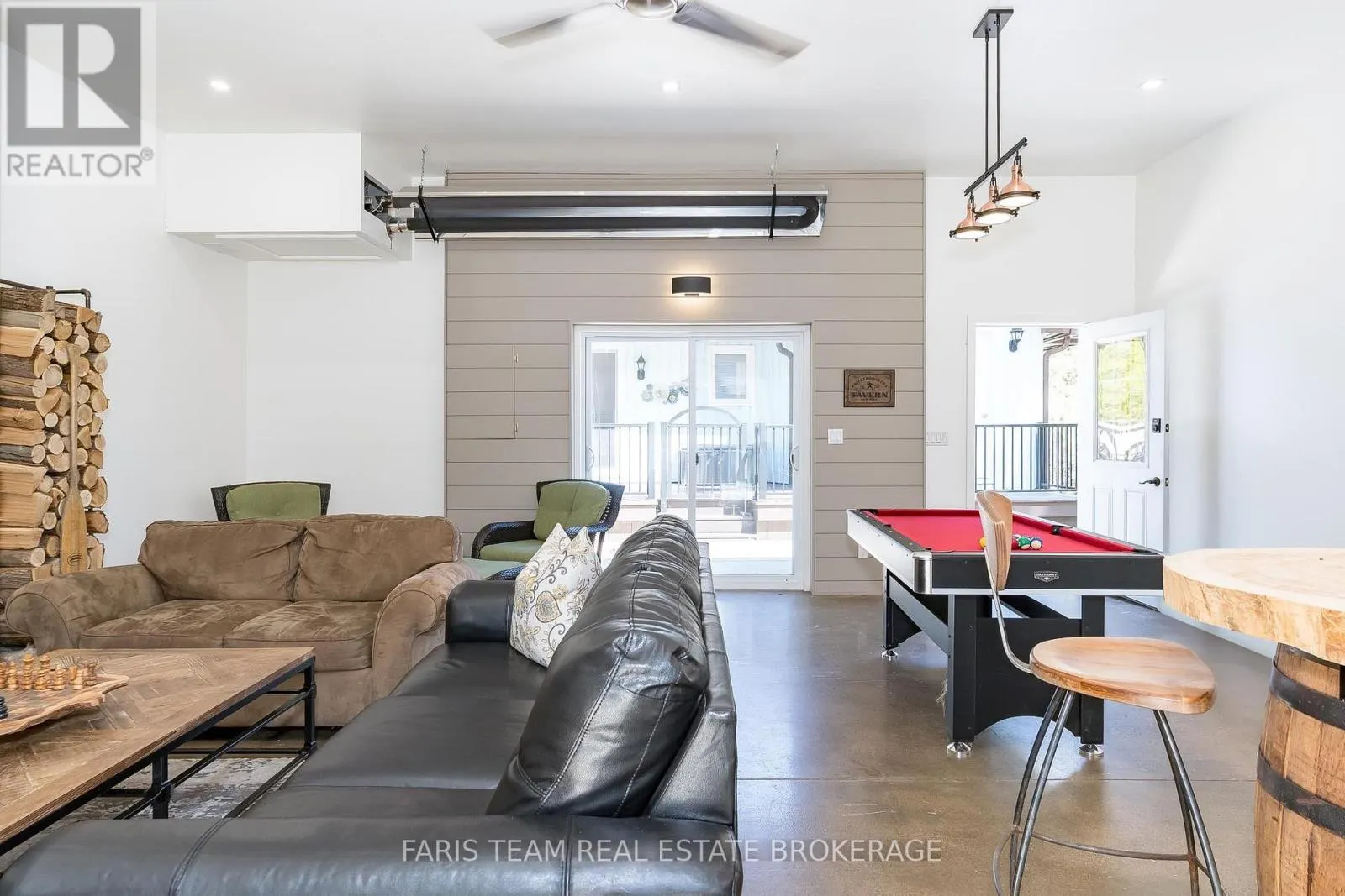 328 CEDAR AVENUE