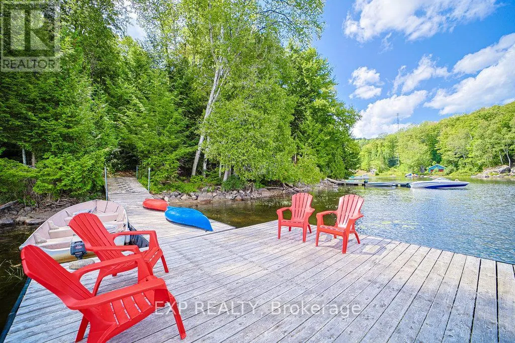 565 WEST DIAMOND LAKE ROAD