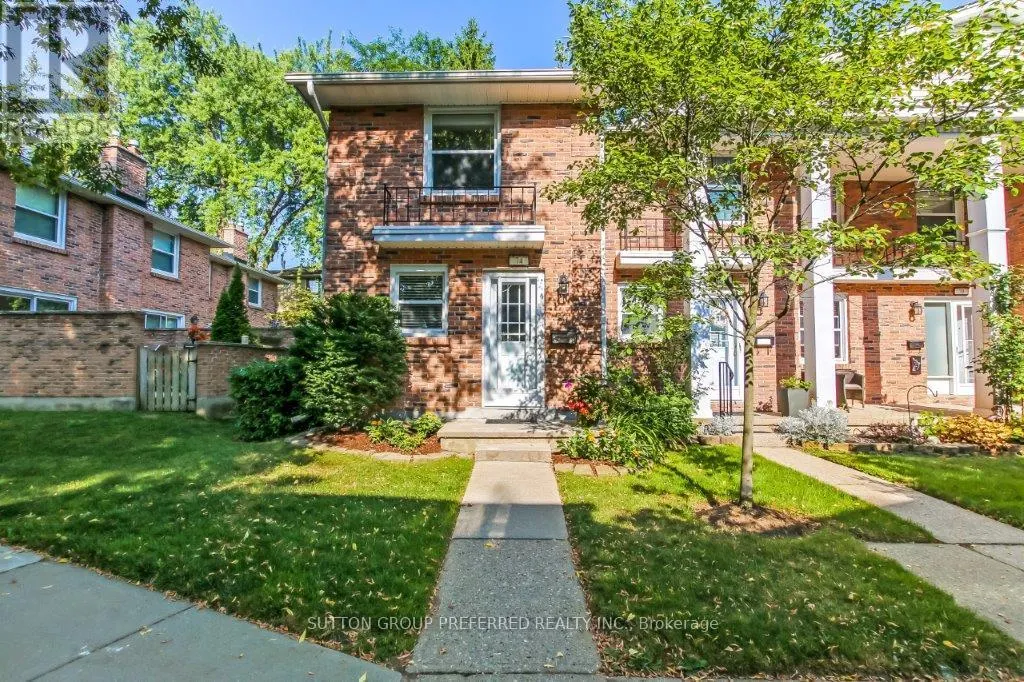 74 - 1385 COMMISSIONERS ROAD W, #74