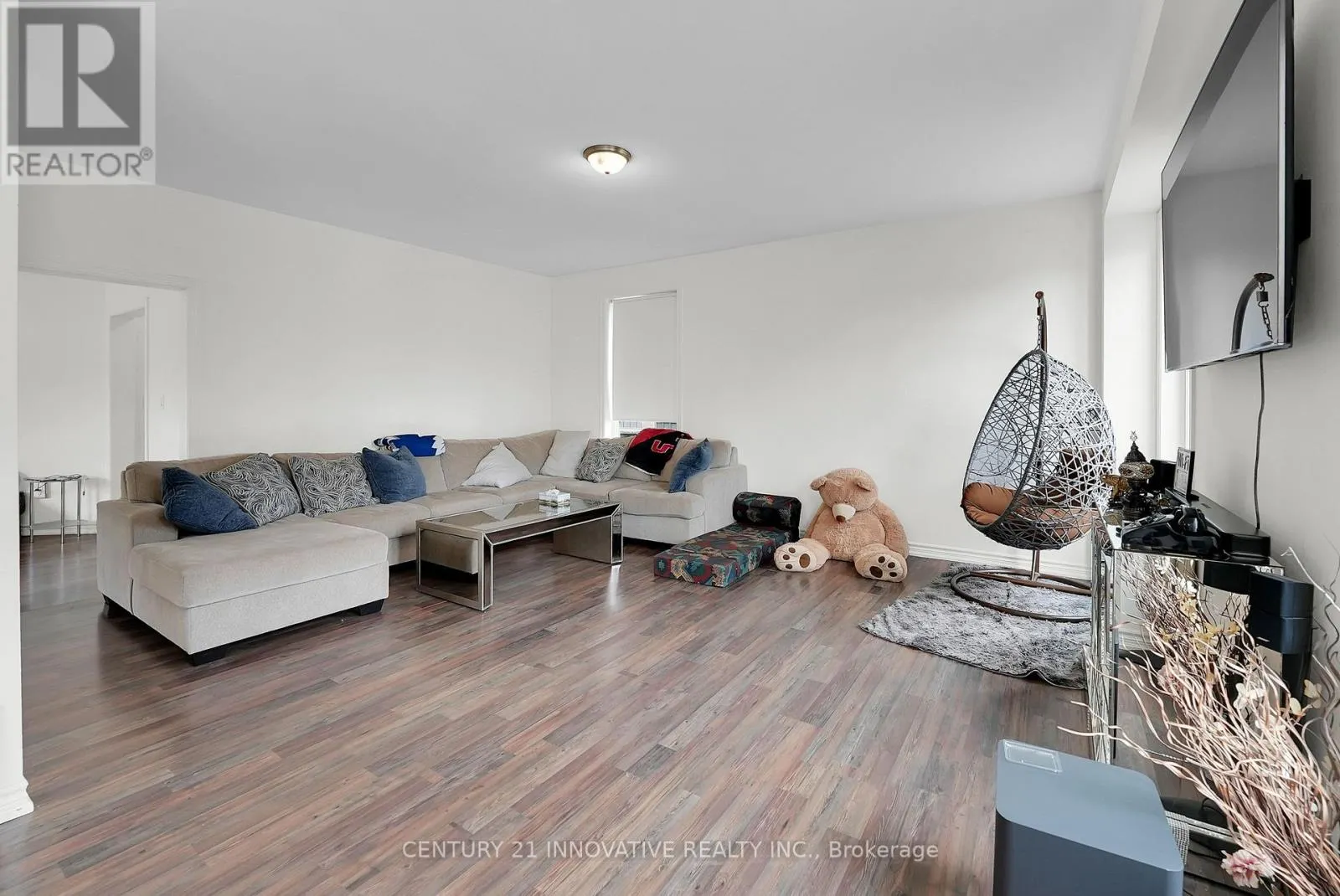 1450 SHARON DRIVE