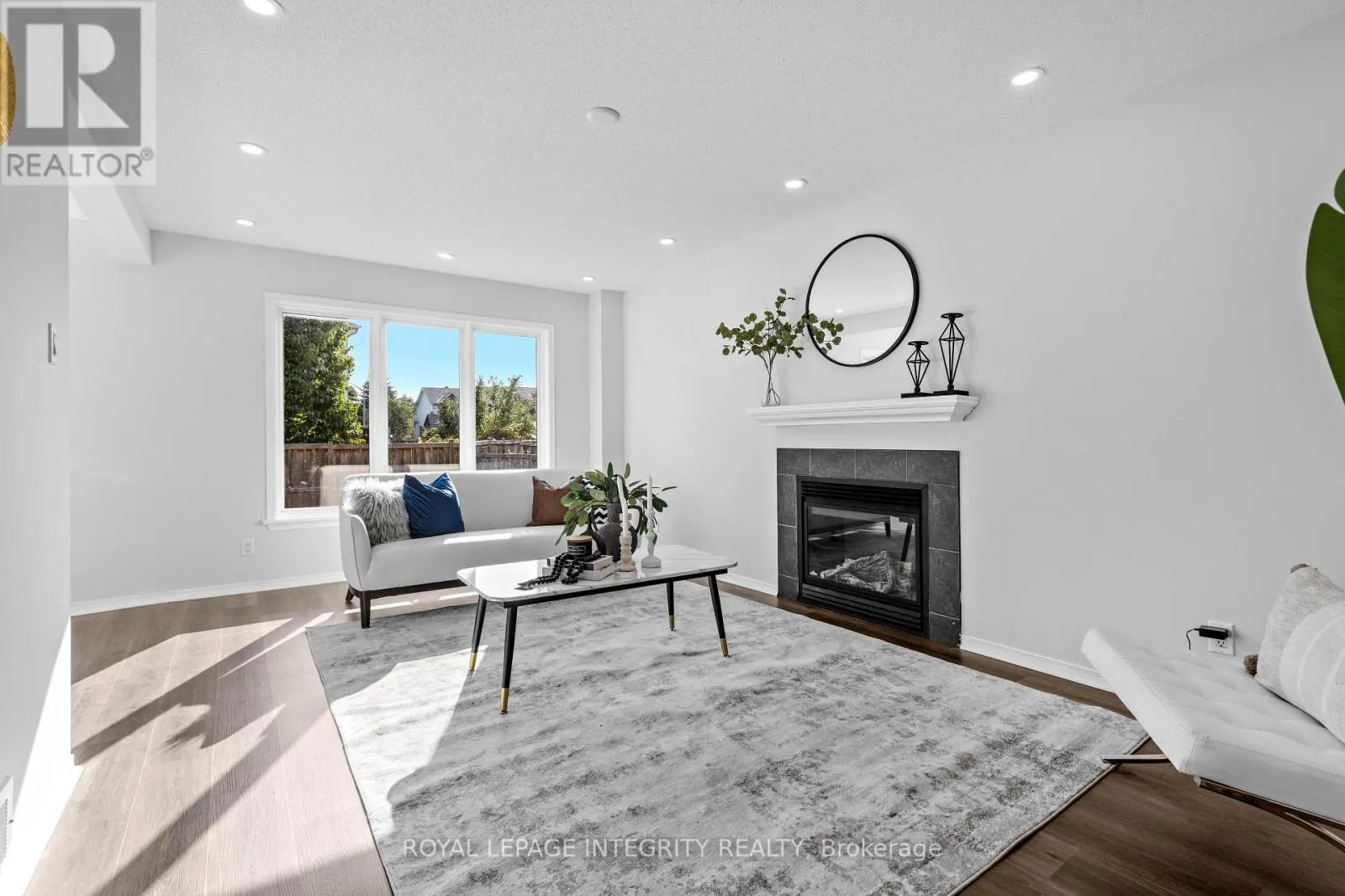 94 INVERKIP AVENUE