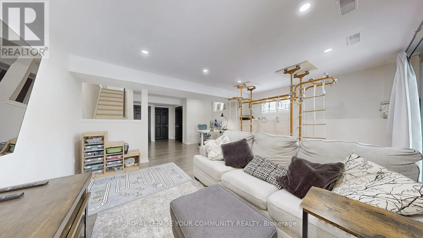 84 UPPER MERCER STREET