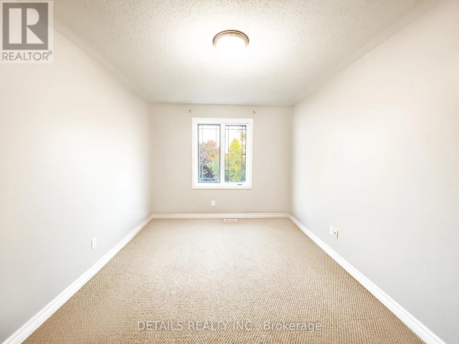 497 TEMISKAMING CRESCENT