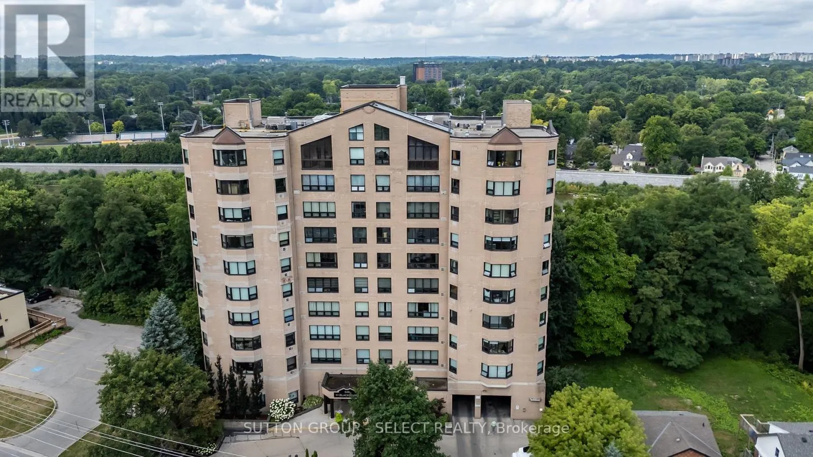304 - 549 RIDOUT STREET N, #304