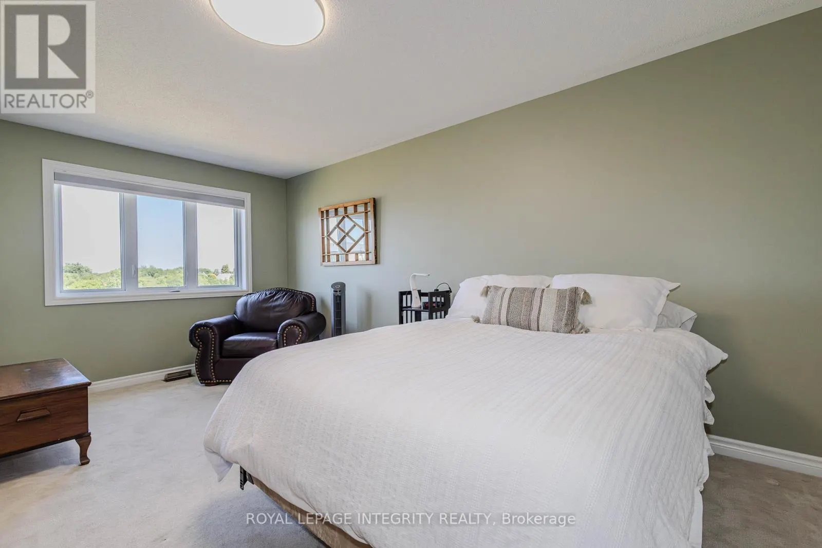 218 CATAMOUNT COURT