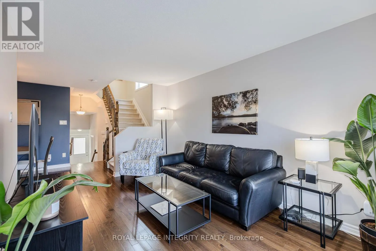218 CATAMOUNT COURT