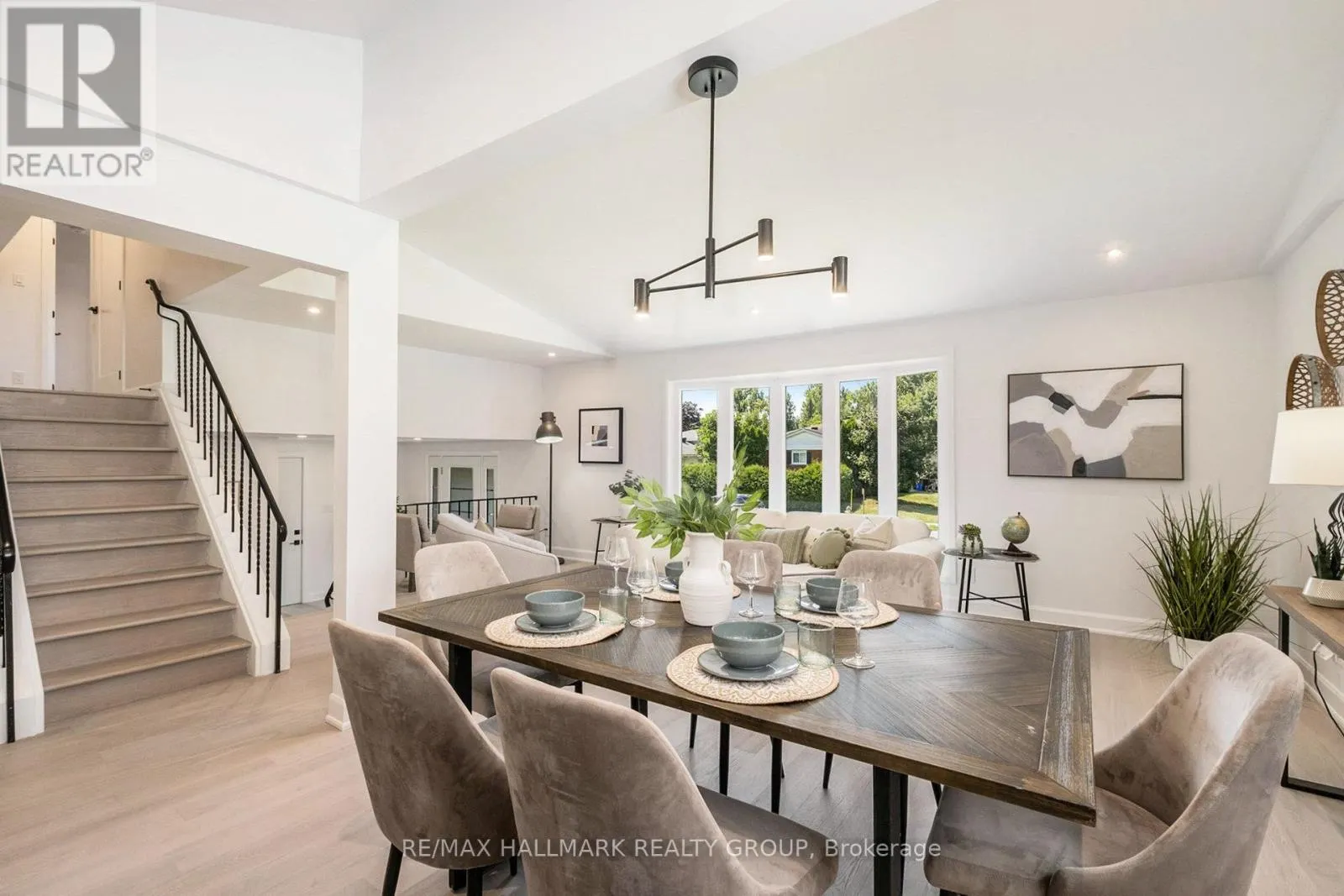 73 WESTPARK DRIVE