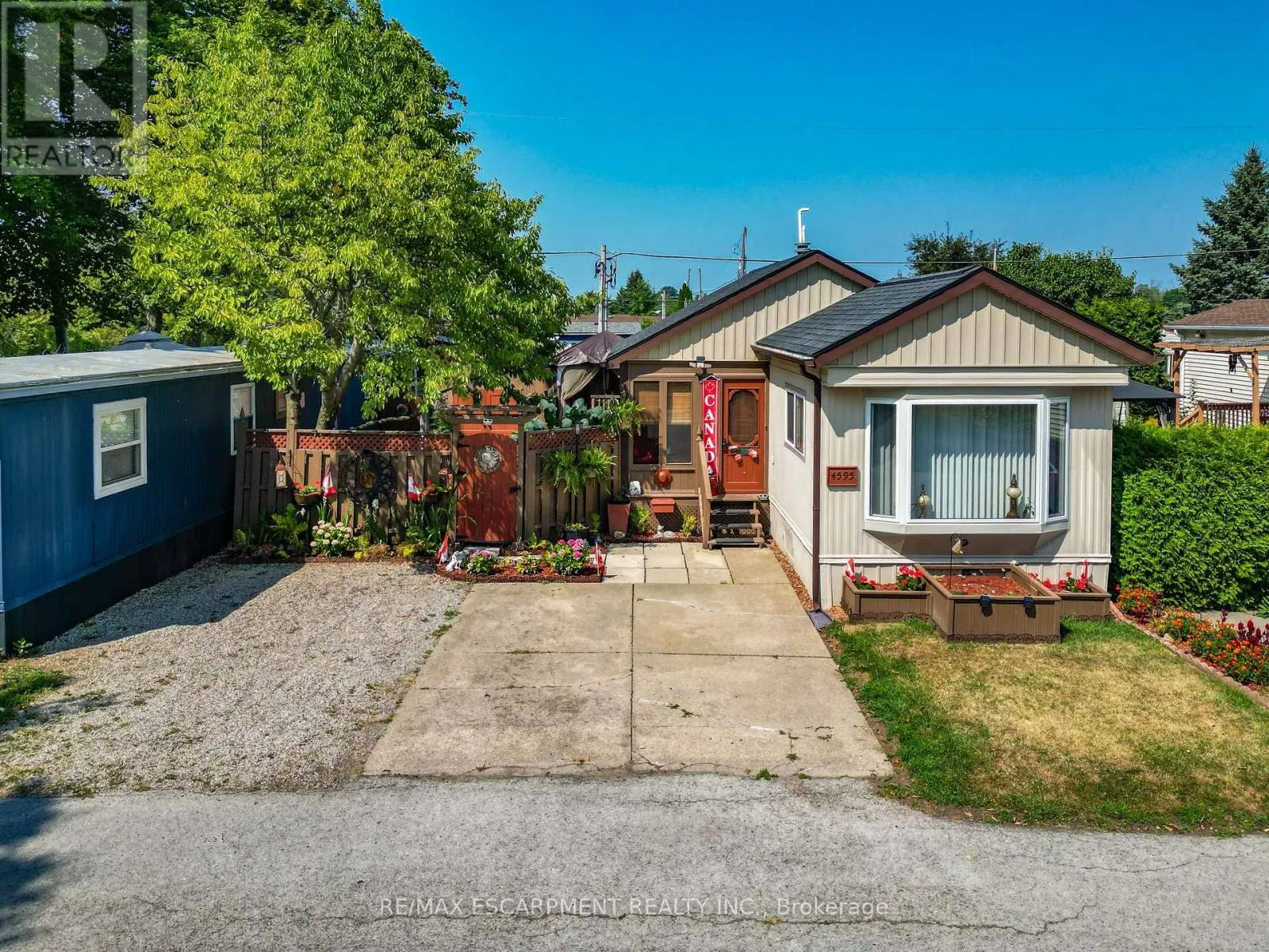 4595 MARTHA LANE