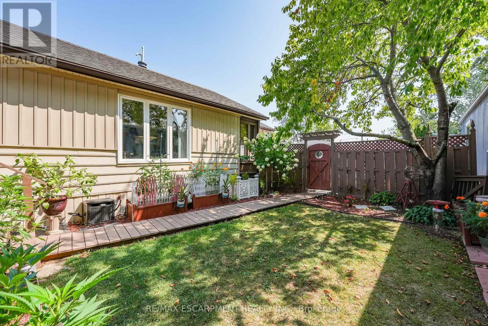 4595 MARTHA LANE