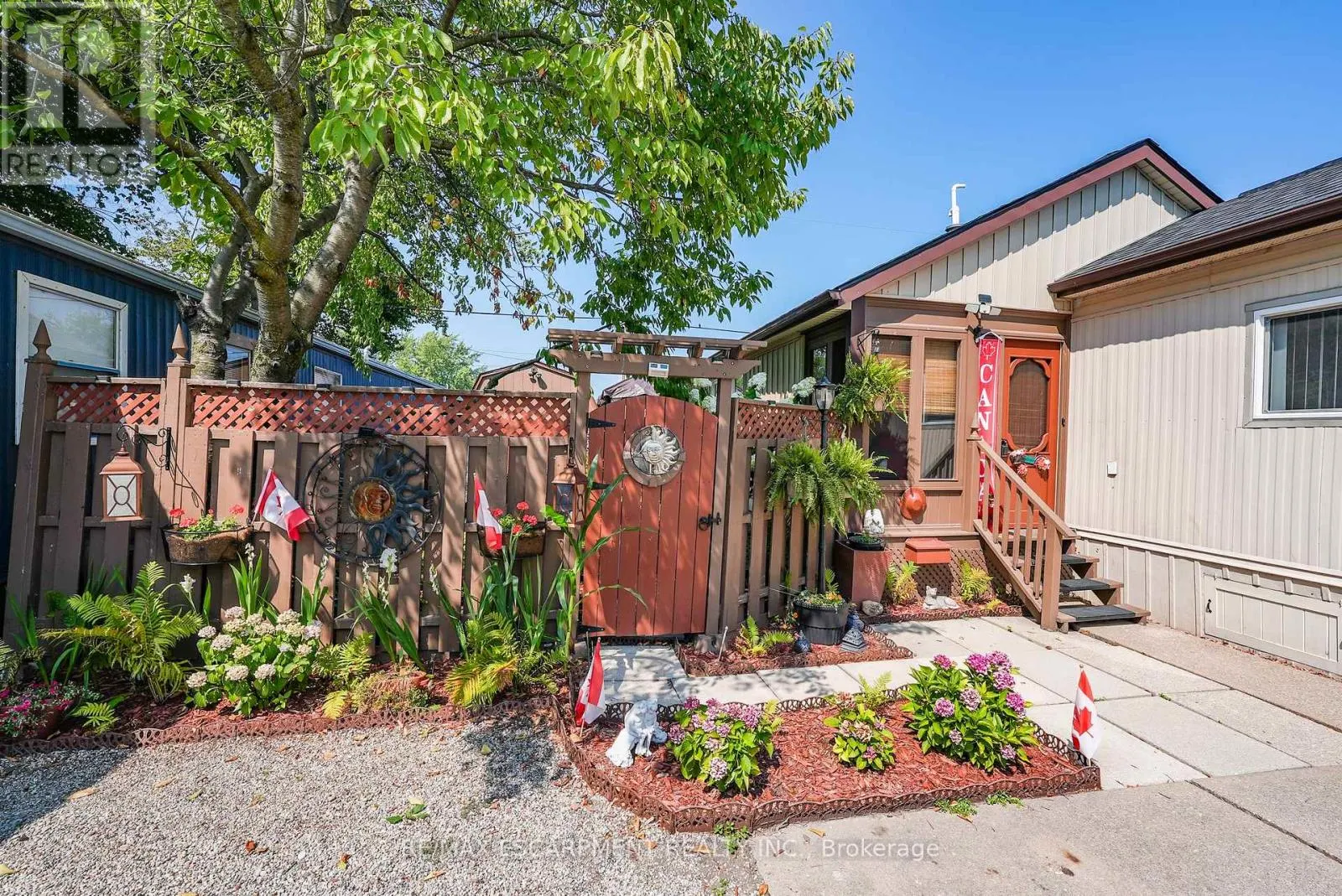 4595 MARTHA LANE