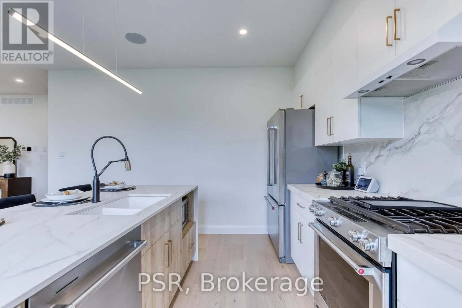 50 HERON POINT LANE