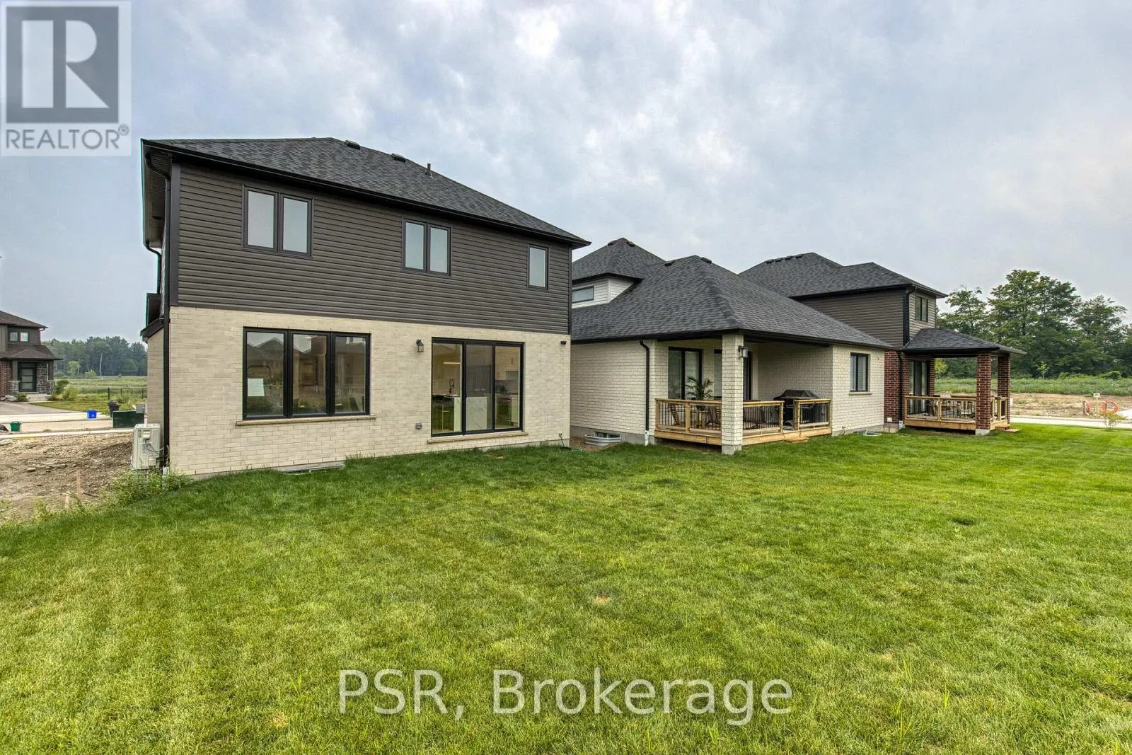 50 HERON POINT LANE