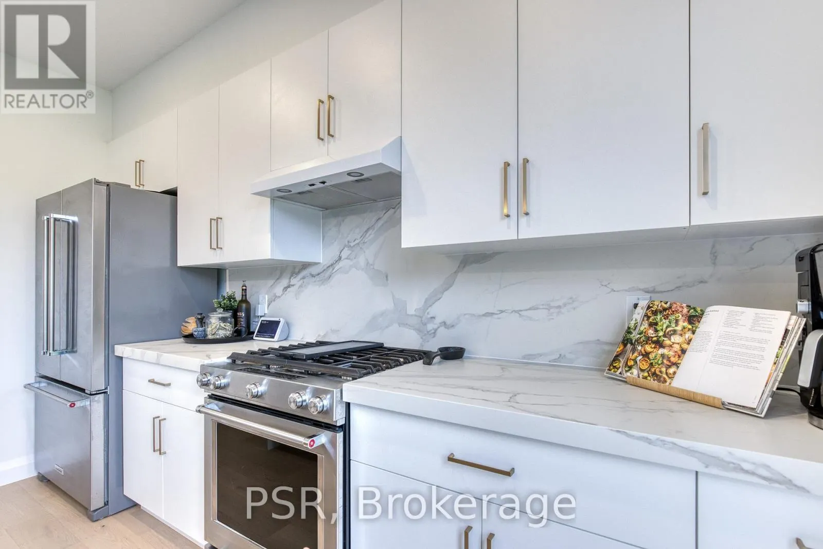 50 HERON POINT LANE