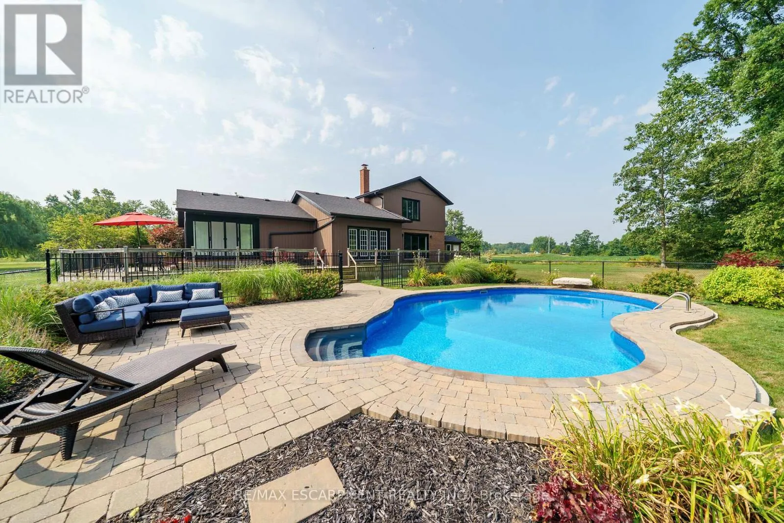 911 INDIANA ROAD E