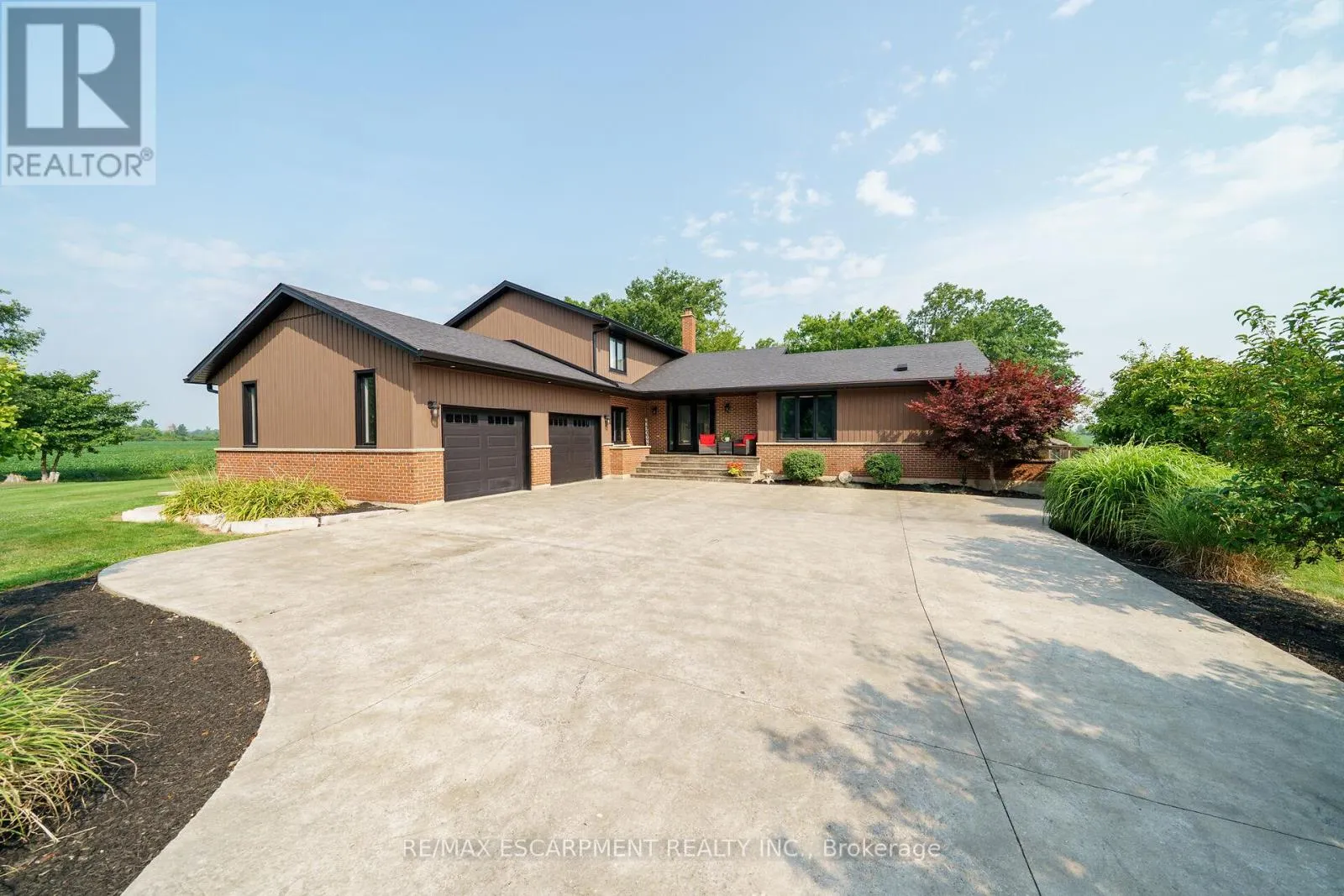 911 INDIANA ROAD E