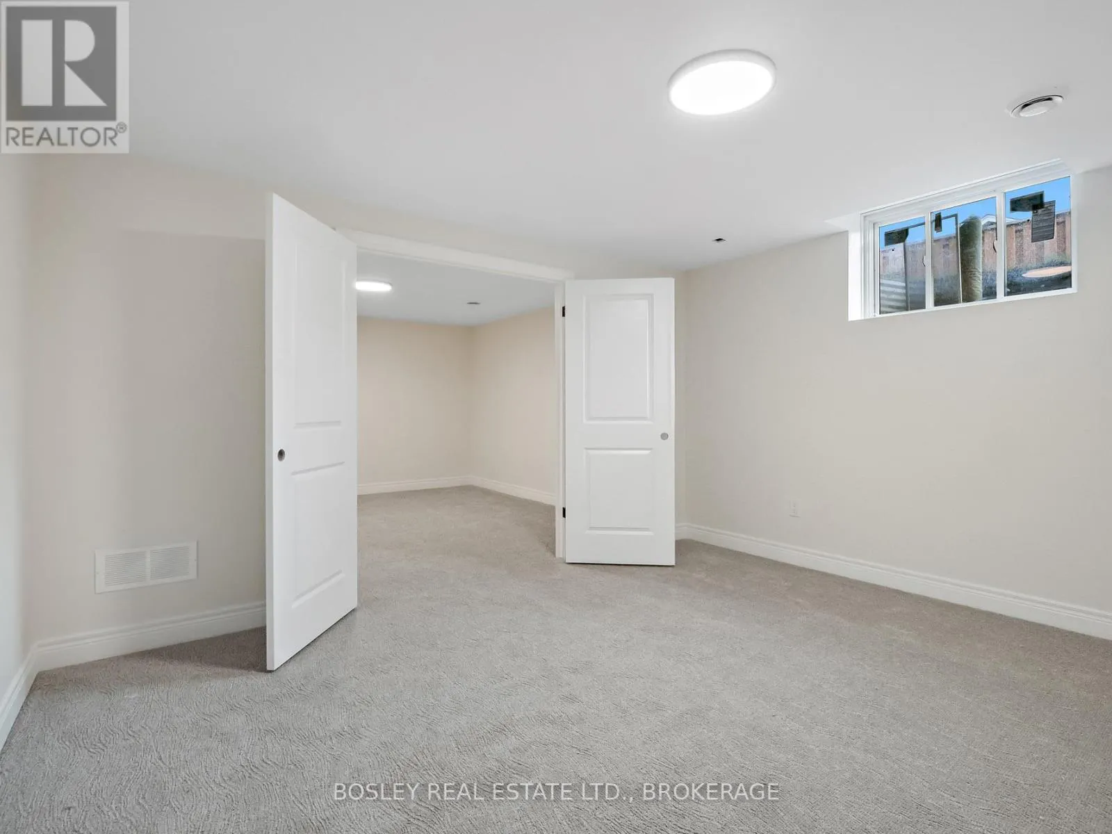 510 ROYAL RIDGE DRIVE