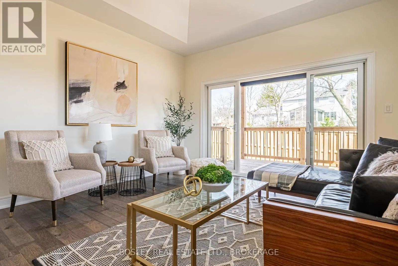 510 ROYAL RIDGE DRIVE
