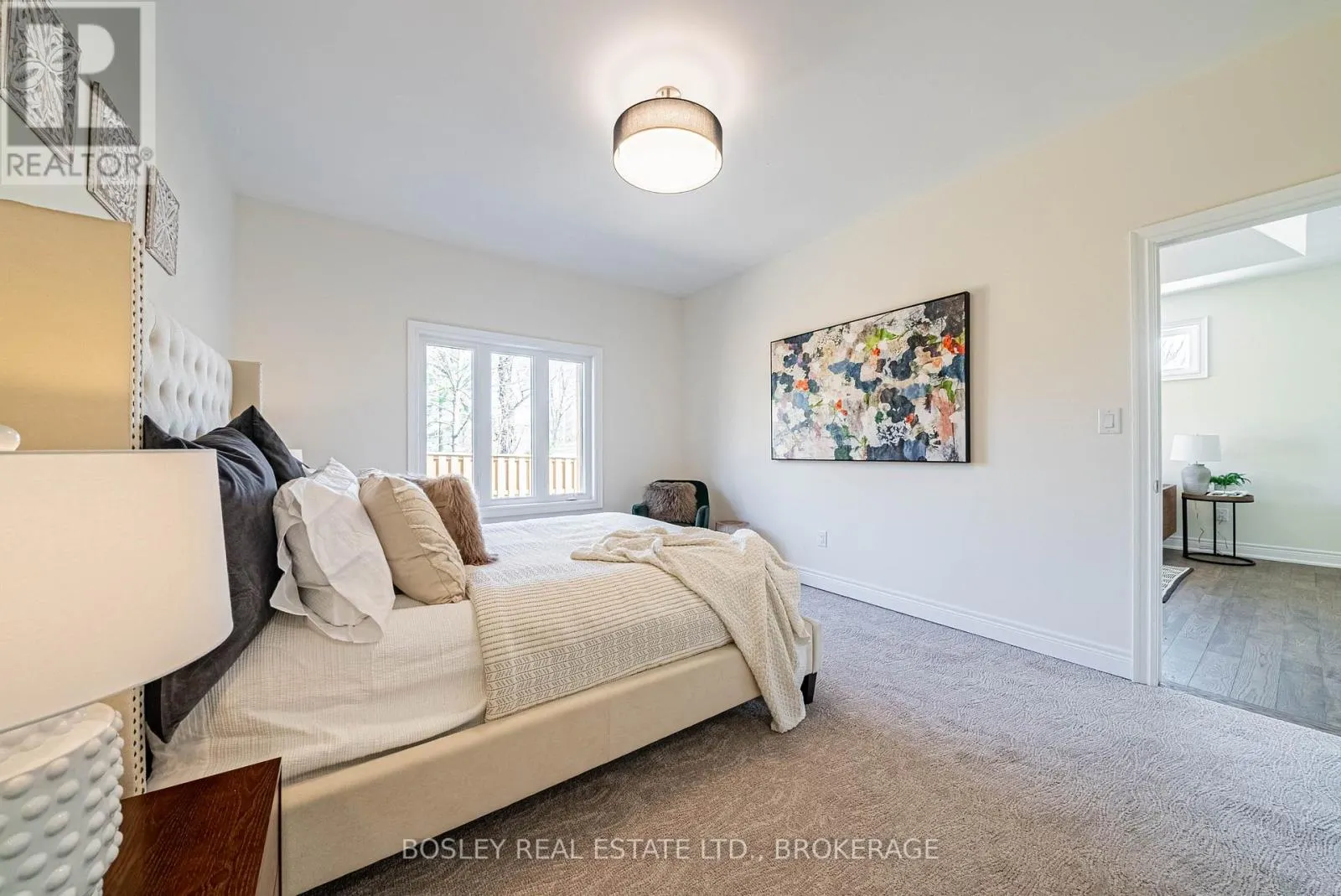 510 ROYAL RIDGE DRIVE