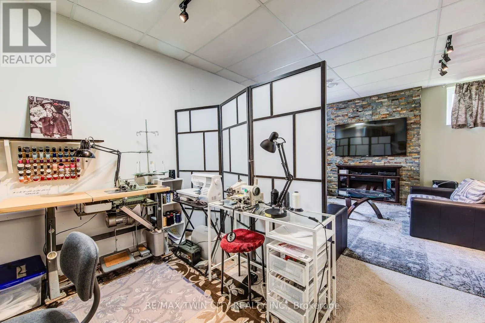 160 HIDDEN CREEK DRIVE