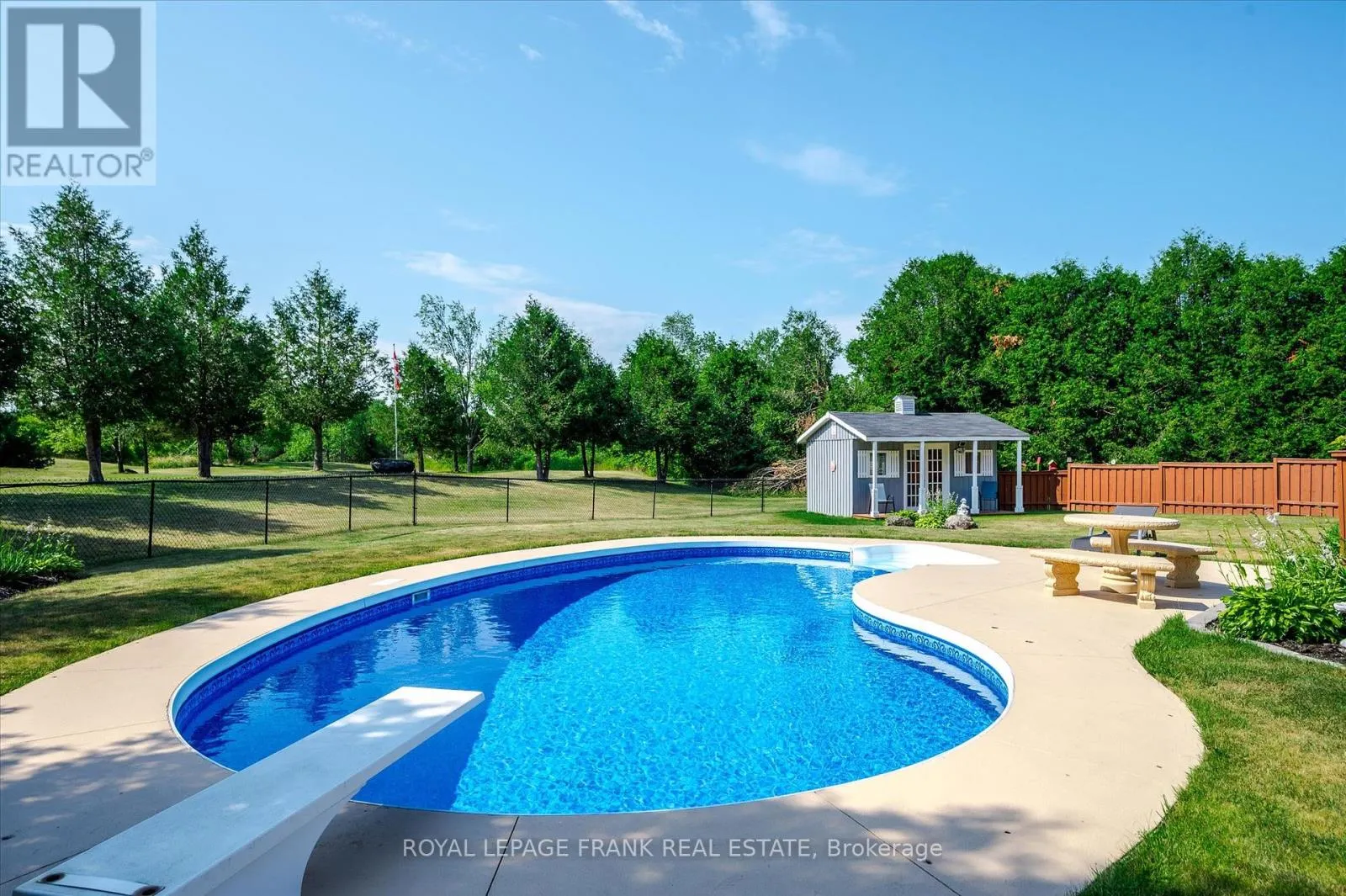 229 LONSBERRY LANE