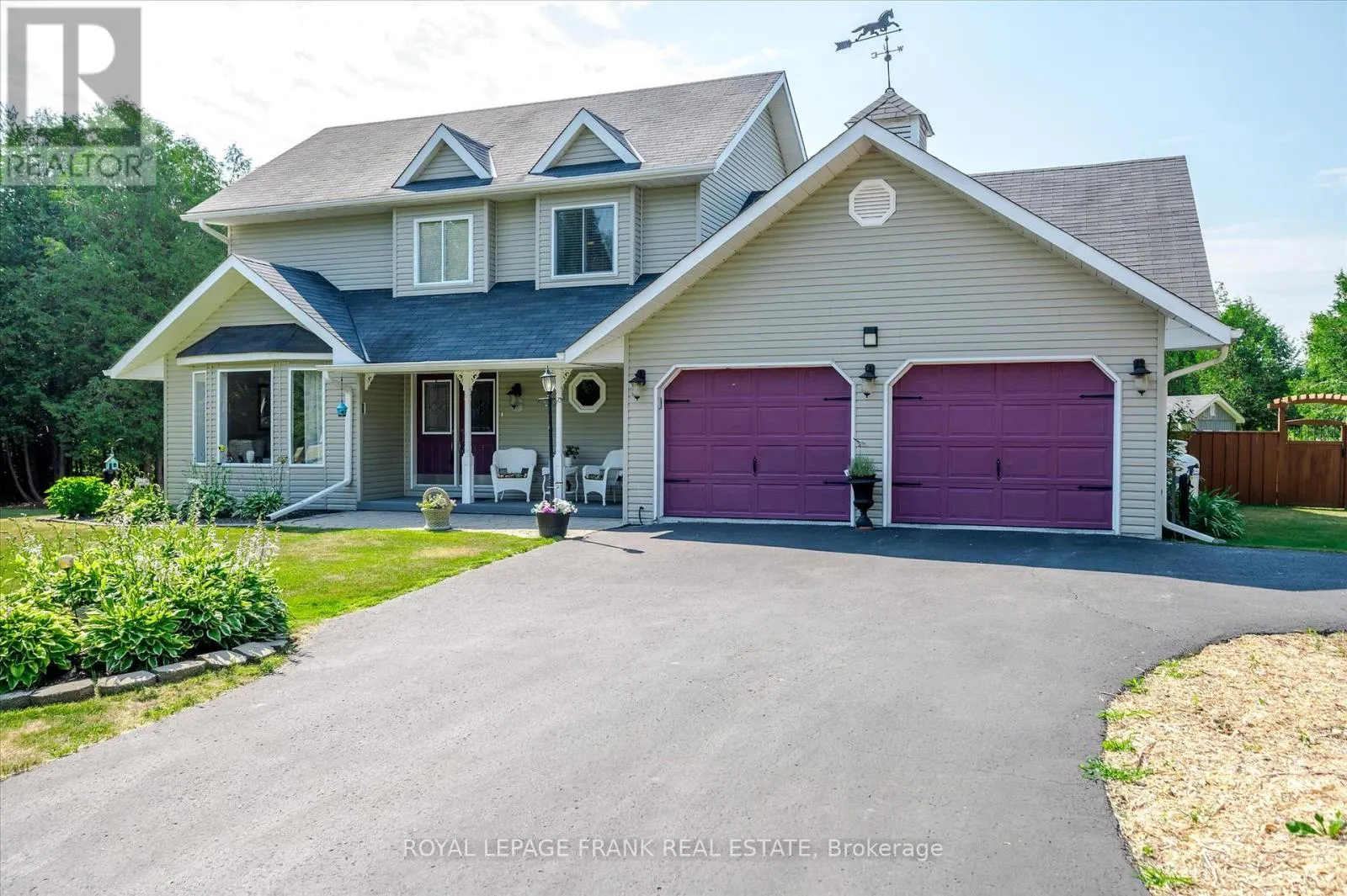 229 LONSBERRY LANE