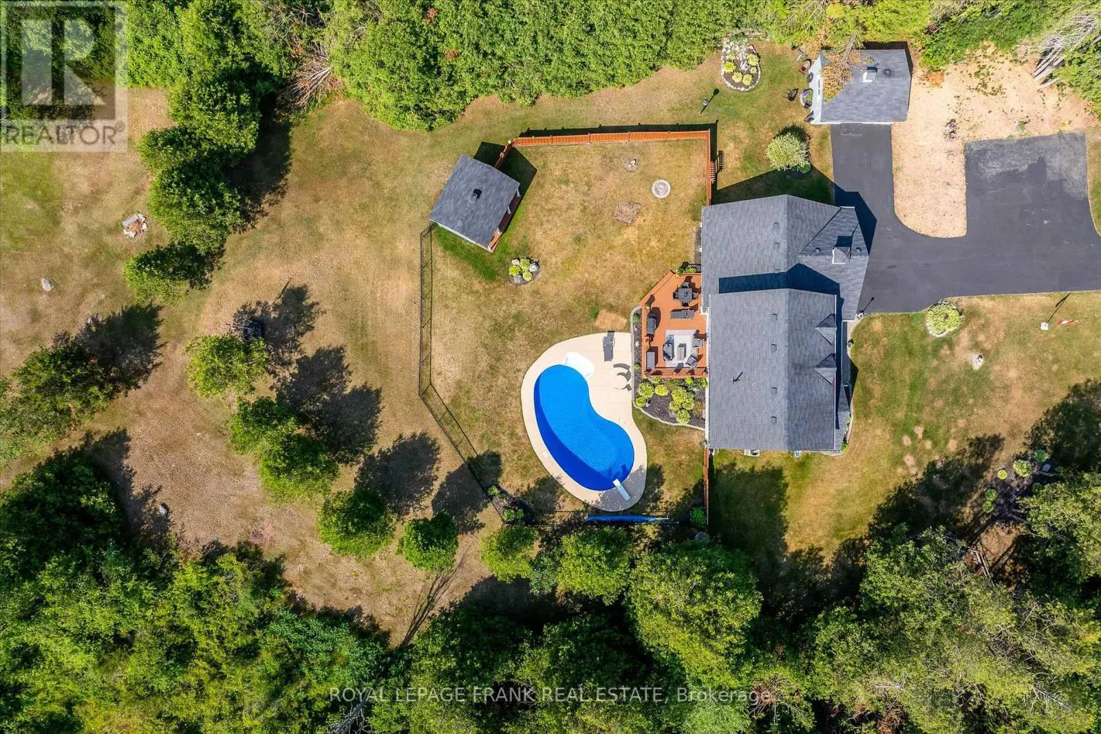 229 LONSBERRY LANE