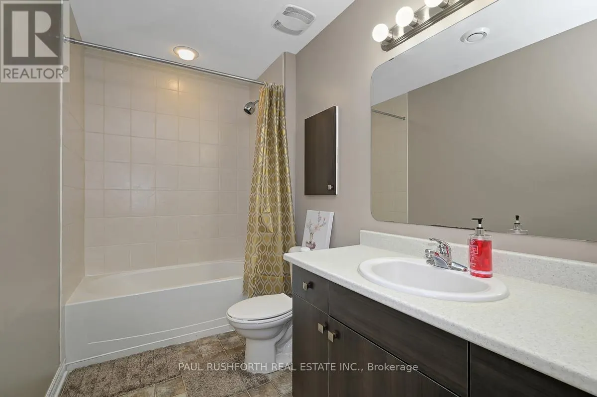 230 KINGHAVEN CRESCENT