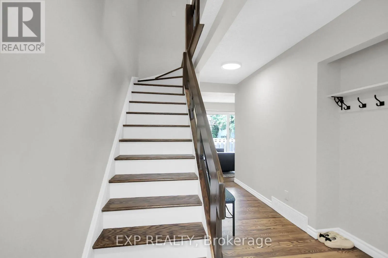 83 HADLEY CIRCLE