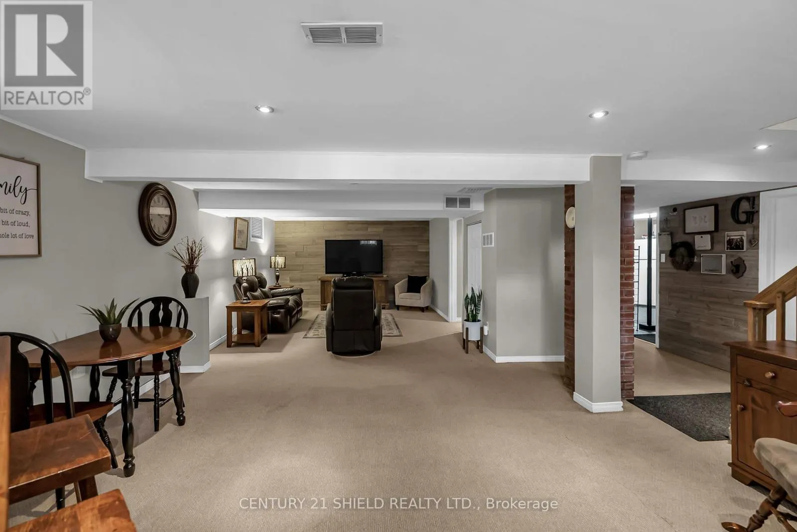 408 ANDERSON DRIVE