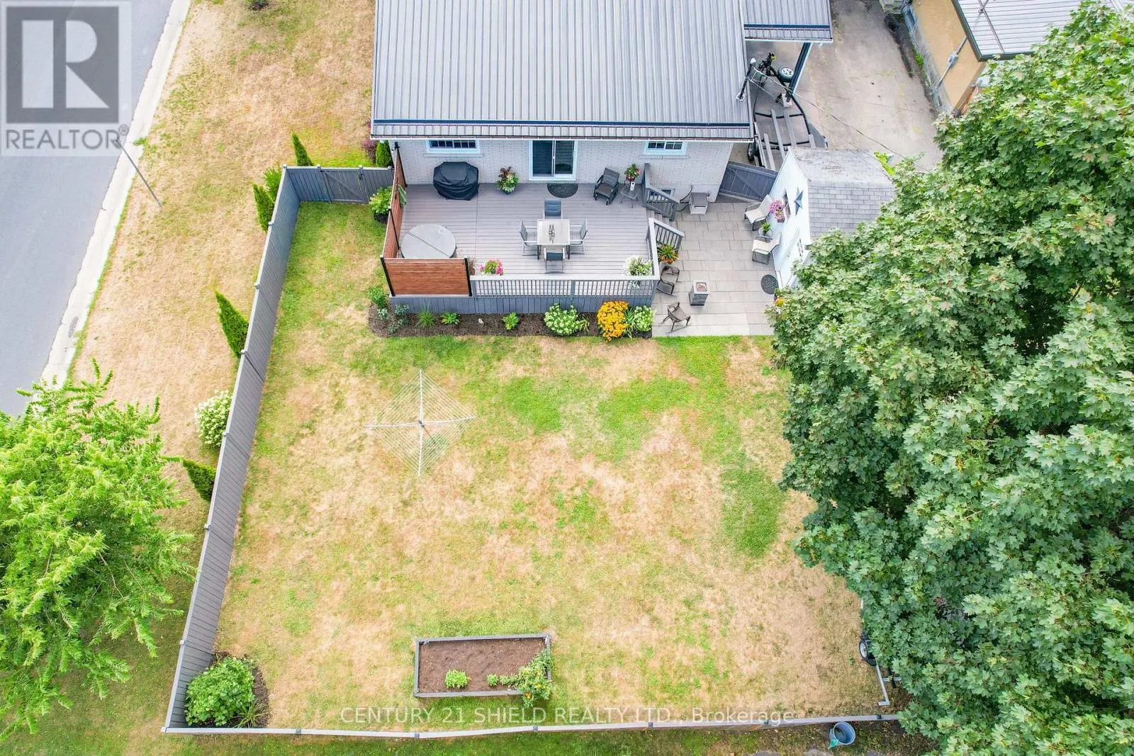 408 ANDERSON DRIVE