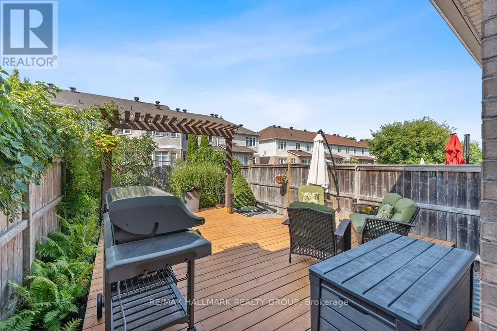 920 SCHOONER CRESCENT