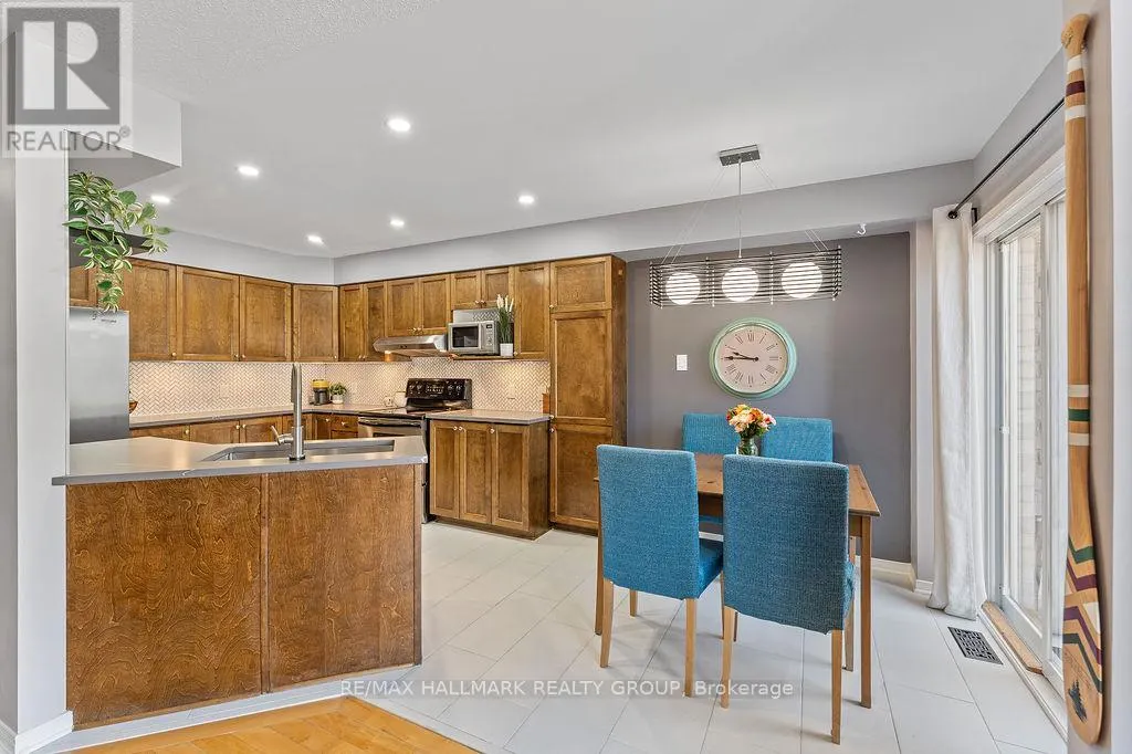 920 SCHOONER CRESCENT